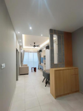 #7 Luxury Homestay 2BR Sandakan's highest views